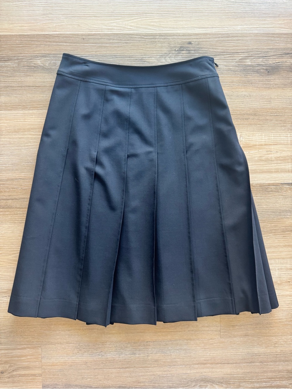 Burberry Black Pleated Women's Skirt